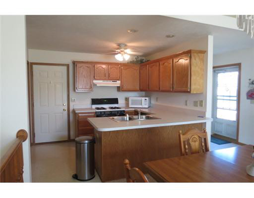 4014 Pelican Way, South Bend, IN 46628 photo 4