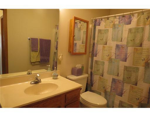 4014 Pelican Way, South Bend, IN 46628 photo 9