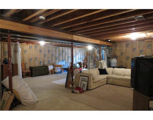 4014 Pelican Way, South Bend, IN 46628 photo 11