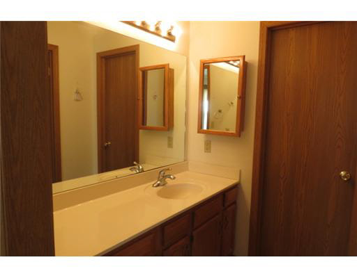 4014 Pelican Way, South Bend, IN 46628 photo 8