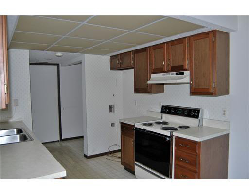 18132 Field Ct, South Bend, IN 46637 photo 5