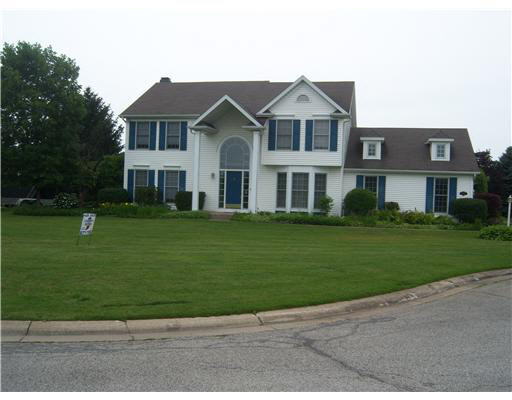 51555 Brighton Ct, Granger, IN 46530 photo 1