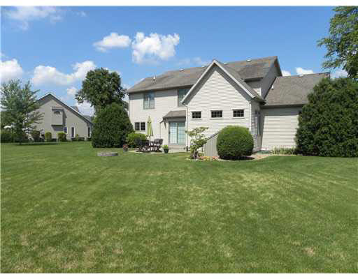 14448 Taddington Dr, Granger, IN 46530 photo 13