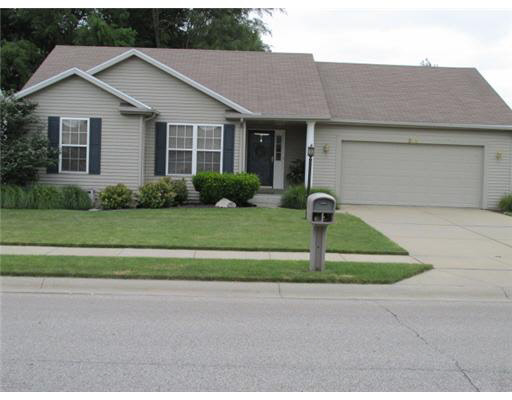 816 Prism Valley Dr, Mishawaka, IN 46544 photo 1