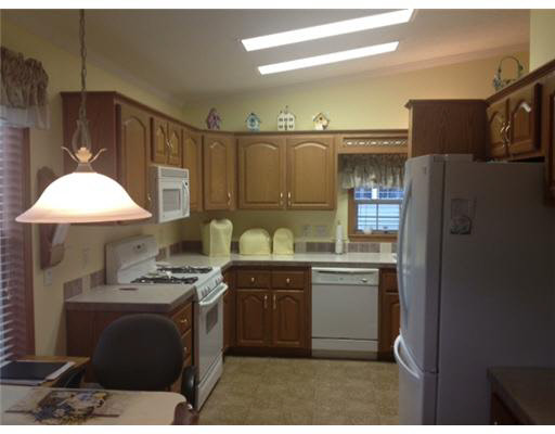 2521 Wildflower Cv, Mishawaka, IN 46545 photo 2