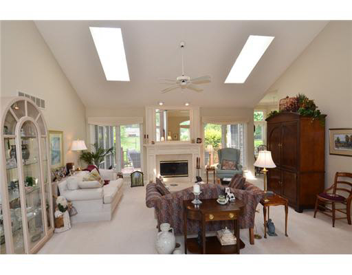51481 Harrington Dr, Granger, IN 46530 photo 3