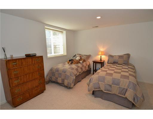51481 Harrington Dr, Granger, IN 46530 photo 20