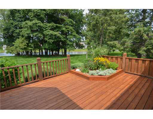 51481 Harrington Dr, Granger, IN 46530 photo 12
