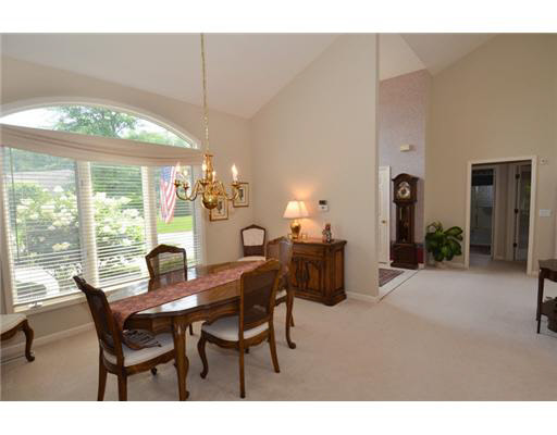 51481 Harrington Dr, Granger, IN 46530 photo 4