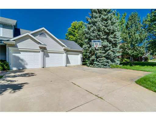 52433 Silverleaf Ct, Granger, IN 46530 photo 24