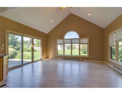 52433 Silverleaf Ct, Granger, IN 46530 photo 9