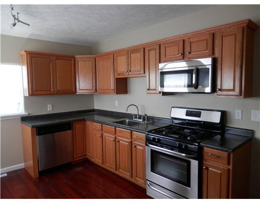 56978 Cedar Rd, Osceola, IN 46561 photo 2