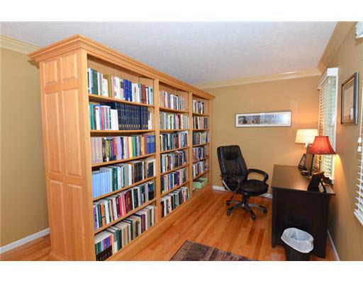51576 James Lawrence Pkwy, Granger, IN 46530 photo 10