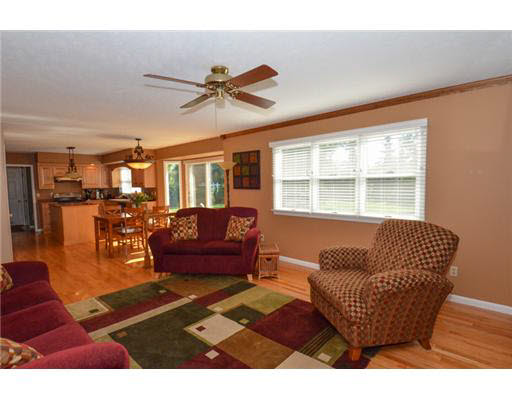51576 James Lawrence Pkwy, Granger, IN 46530 photo 13