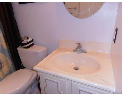 1467 Berkshire Dr, South Bend, IN 46614 photo 14