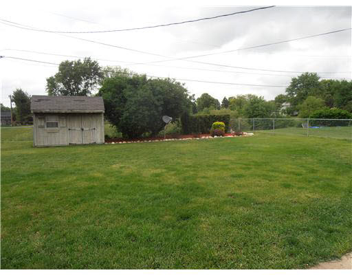 1467 Berkshire Dr, South Bend, IN 46614 photo 23