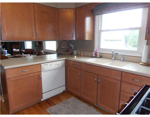 1467 Berkshire Dr, South Bend, IN 46614 photo 6