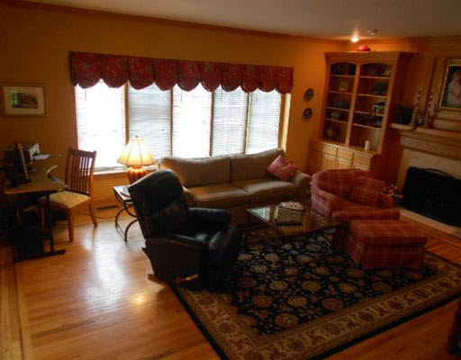 15376 Bryanton Ct, Granger, IN 46530 photo 8