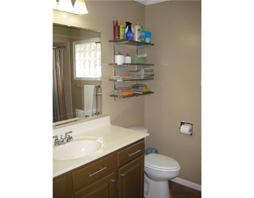 2216 Ribourde Dr, South Bend, IN 46628 photo 13