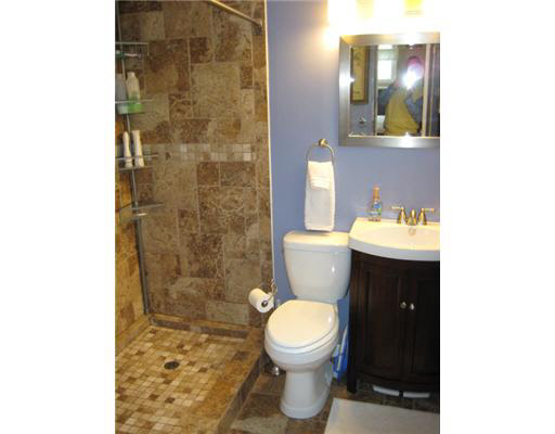 2216 Ribourde Dr, South Bend, IN 46628 photo 17