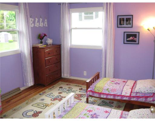 2216 Ribourde Dr, South Bend, IN 46628 photo 14