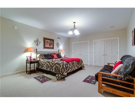1002 Barrington Pl, Mishawaka, IN 46545 photo 20