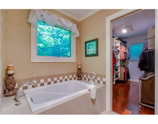 1002 Barrington Pl, Mishawaka, IN 46545 photo 13
