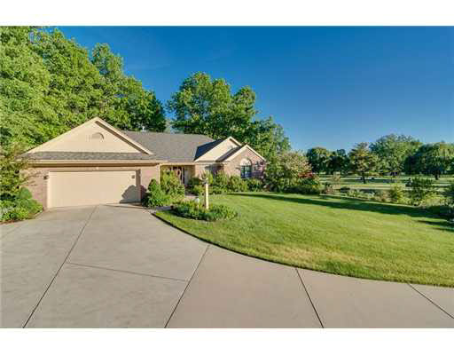 1002 Barrington Pl, Mishawaka, IN 46545 photo 1