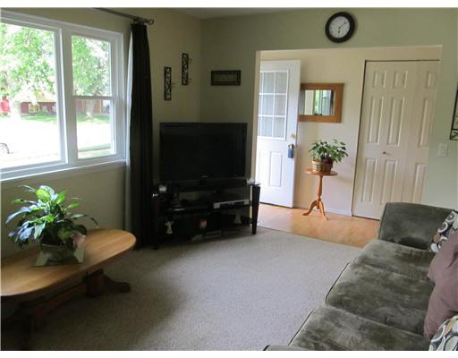 2983 Princeton Dr, Mishawaka, IN 46544 photo 6
