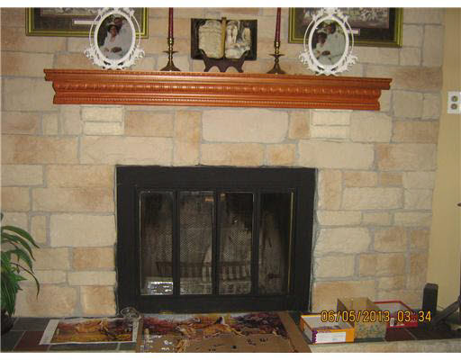 18020 Chipstead Dr, South Bend, IN 46637 photo 3