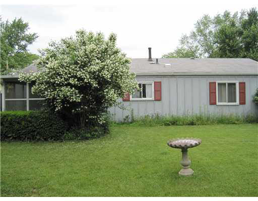 2002 Renfrew Dr, South Bend, IN 46614 photo 17