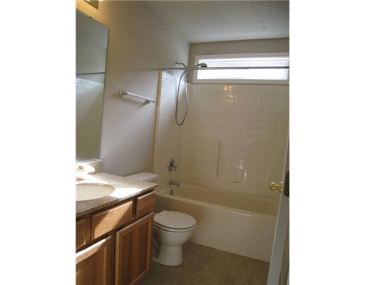 1320 Slater Dr, South Bend, IN 46614 photo 10