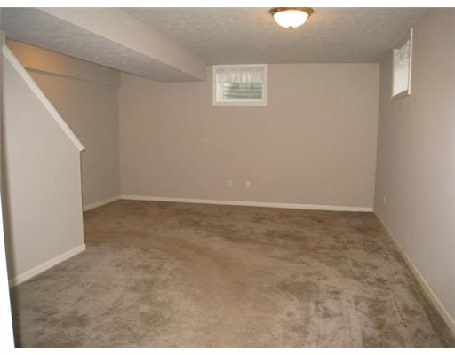 1320 Slater Dr, South Bend, IN 46614 photo 11