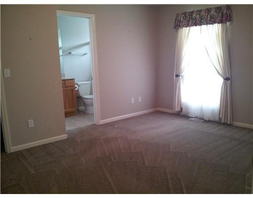 1320 Slater Dr, South Bend, IN 46614 photo 7