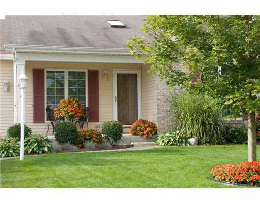 5409 Meadow Stream Ct, South Bend, IN 46614 photo 2