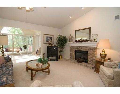 5409 Meadow Stream Ct, South Bend, IN 46614 photo 4