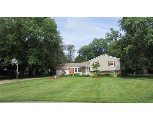 51685 Lant Ln, Granger, IN 46530 photo 2