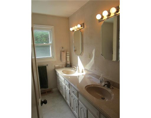 51685 Lant Ln, Granger, IN 46530 photo 21