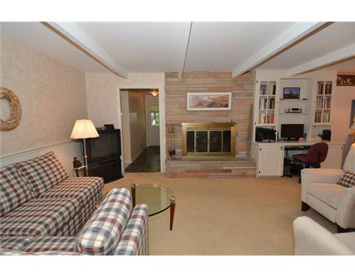 15570 Hearthstone Dr, Mishawaka, IN 46545 photo 13
