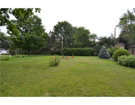 15570 Hearthstone Dr, Mishawaka, IN 46545 photo 20
