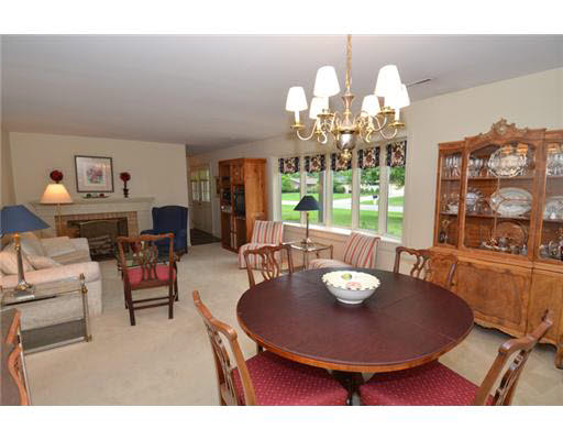 15570 Hearthstone Dr, Mishawaka, IN 46545 photo 12