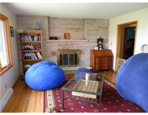 67101 Ironwood Rd, Bremen, IN 46506 photo 9