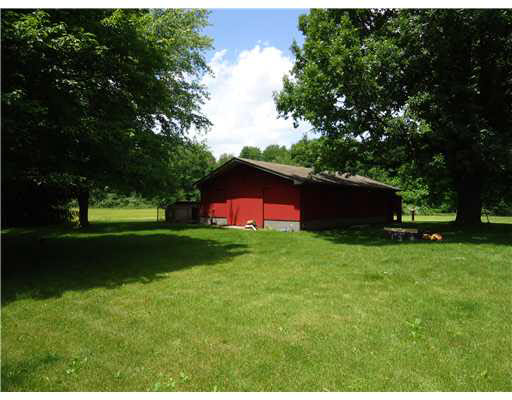 67101 Ironwood Rd, Bremen, IN 46506 photo 12