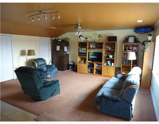 67101 Ironwood Rd, Bremen, IN 46506 photo 4