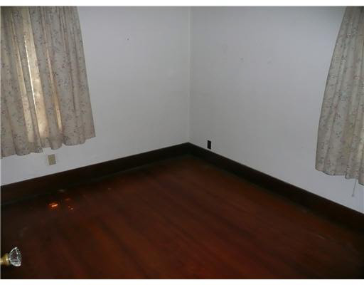 3310 Wall St, South Bend, IN 46615 photo 10