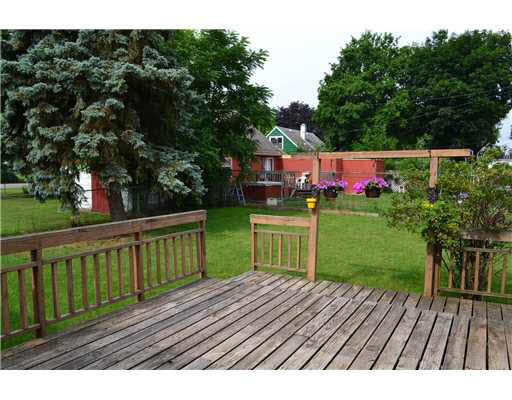 843 Parkway, South Bend, IN 46619 photo 18
