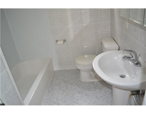 843 Parkway, South Bend, IN 46619 photo 11