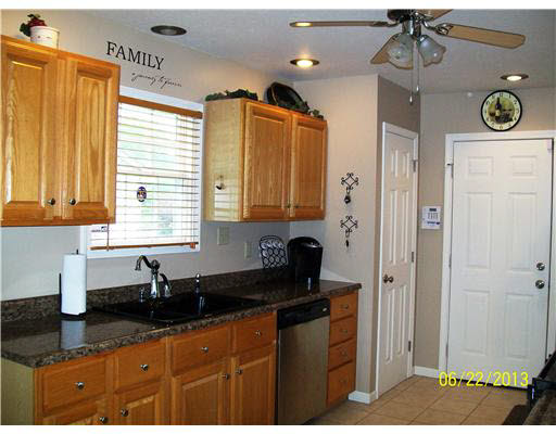 25775 Fox Tail Trl, South Bend, IN 46628 photo 6