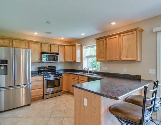 51540 Westbarry Trl, South Bend, IN 46628 photo 4