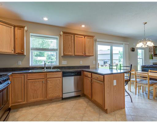 51540 Westbarry Trl, South Bend, IN 46628 photo 7